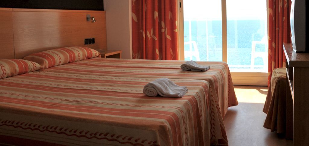 Hotel Mar Ski Бланес Экстерьер фото